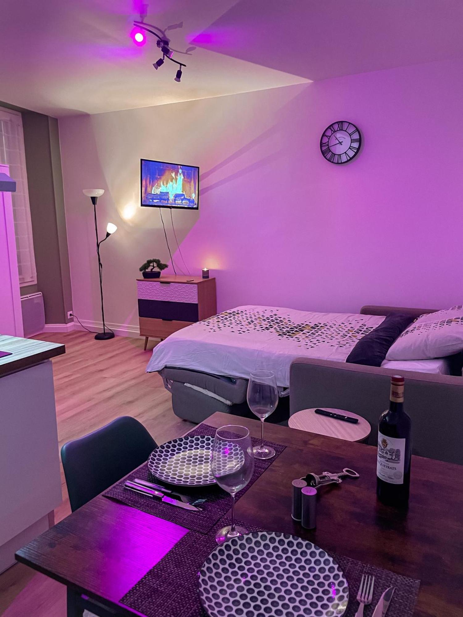Escapade Ardechoise - Parking Gratuit - Chateau A 2 Pas Aubenas Luaran gambar